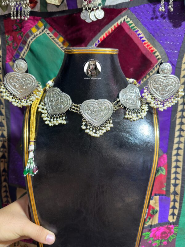 Hand craving set