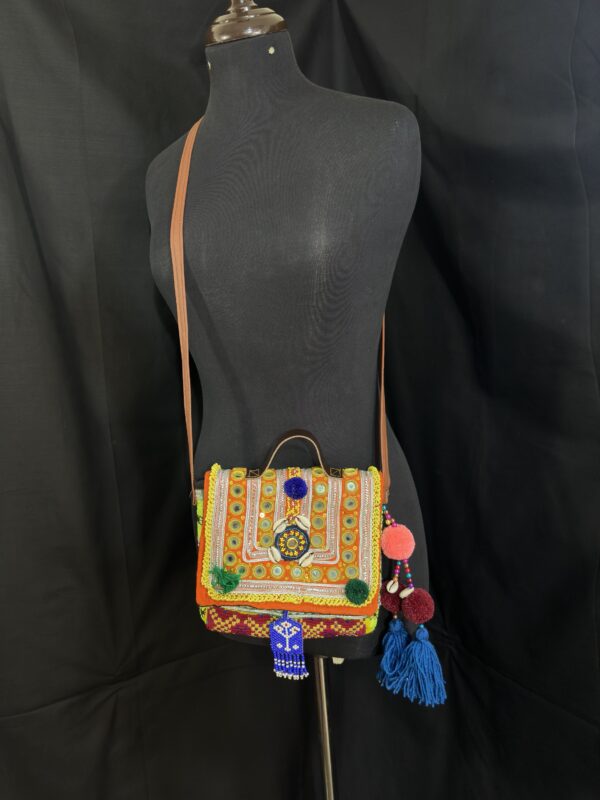 Banjara sling bag - Image 2