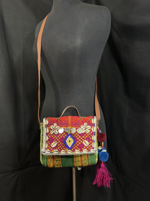Banjara sling bag - Image 2
