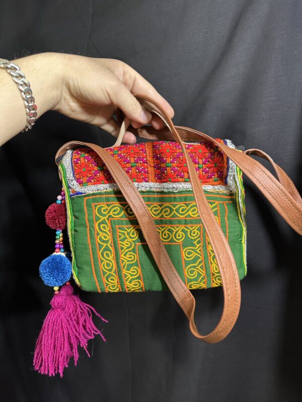 Banjara sling bag - Image 3