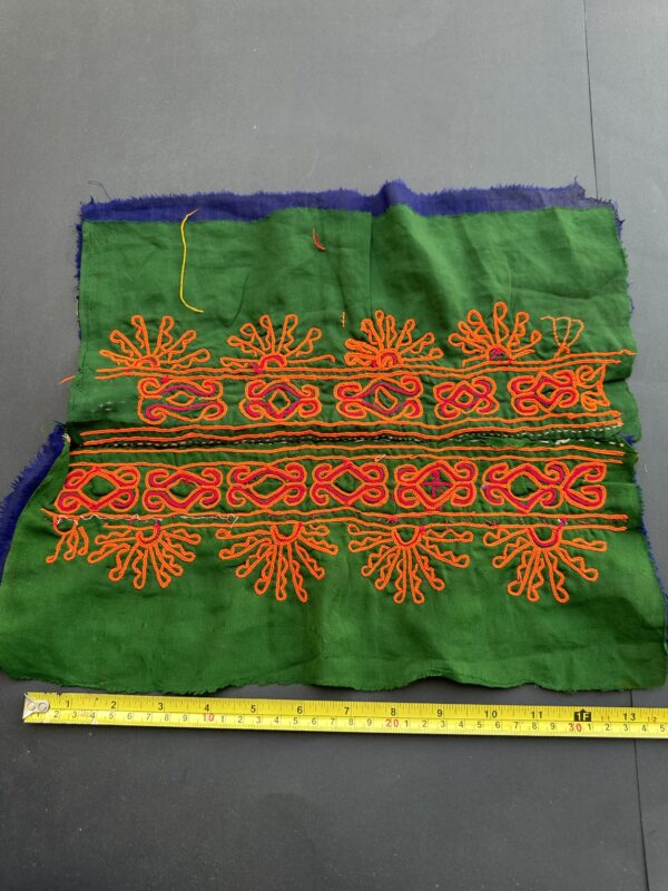 Vintage sleeves