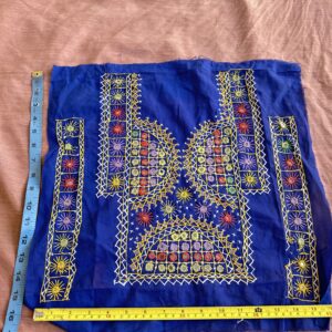 Embroidery neckline