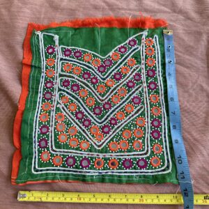 Embroidery neckline