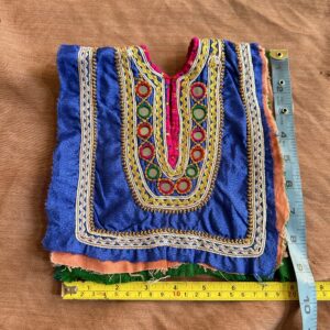 Embroidery neckline