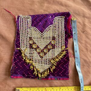 Embroidery neckline