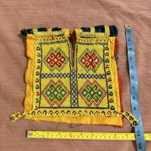 Embroidery neckline