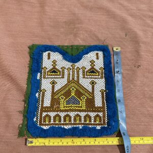 Embroidery neckline