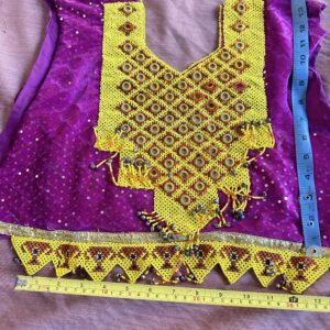 Embroidery neckline