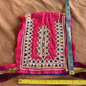 Embroidery neckline