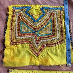 Embroidery neckline