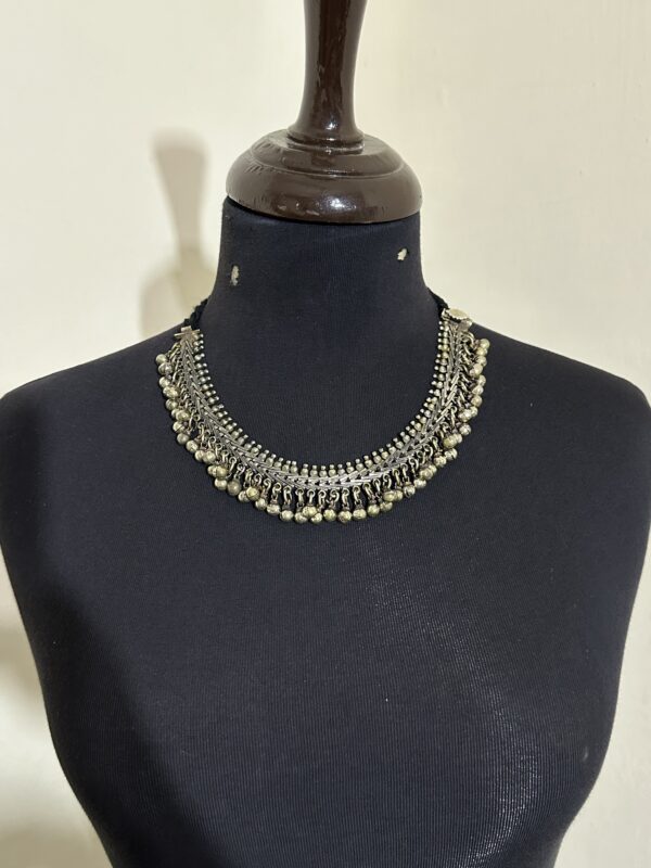 Namakpara vintage choker