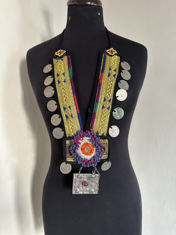 Vintage embroidery necklace