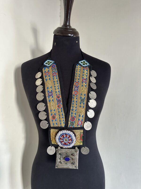Vintage embroidery necklace