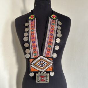 Vintage embroidery necklace