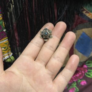 Vintage nose pin