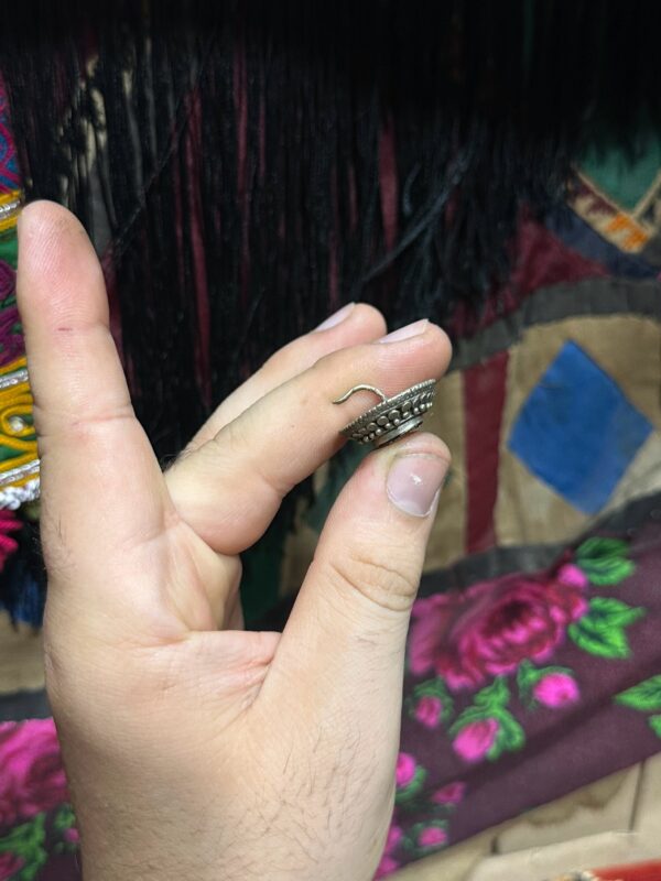 Vintage nose pin - Image 2
