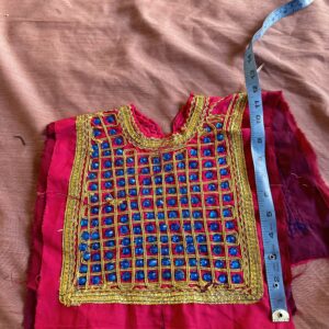 Embroidery neckline