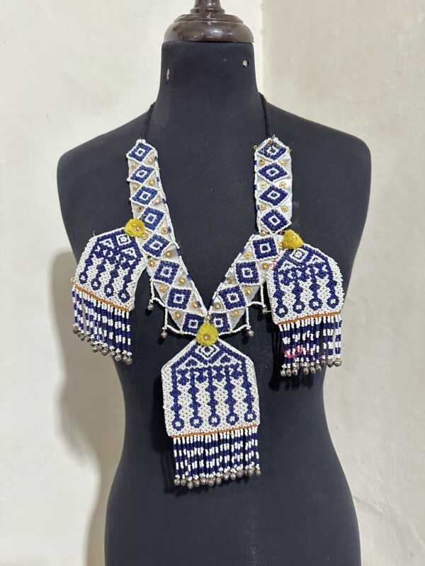 Beads necklace
