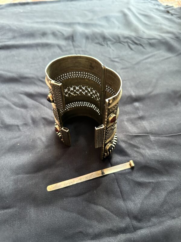 vintage handcuff bracelet - Image 2