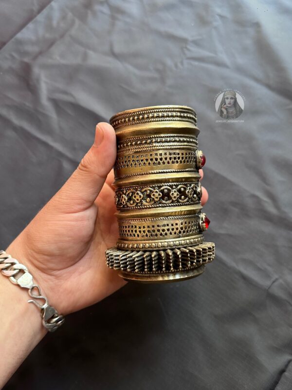 vintage handcuff bracelet - Image 2