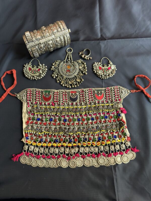 Vintage kuchi set
