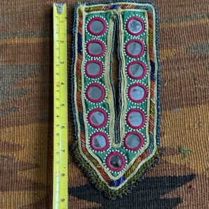 Embroidery pocket