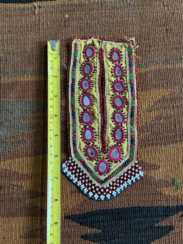Embroidery pocket