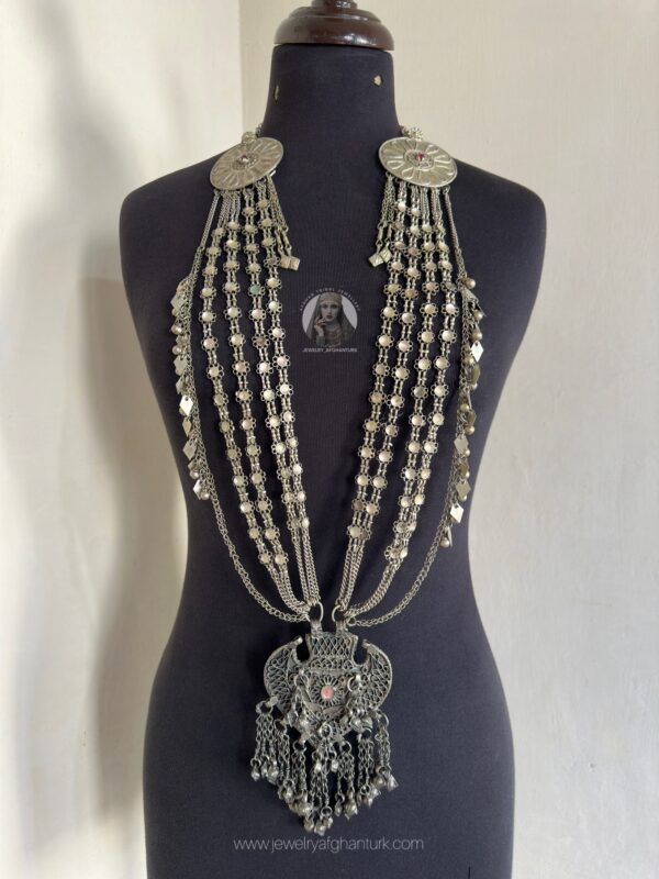Vintage Long necklace