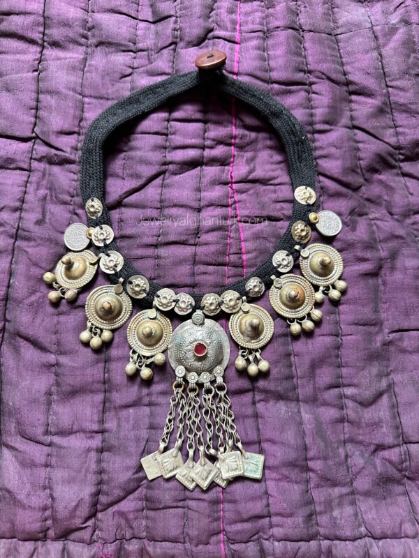 Kuchi Necklace - Image 2