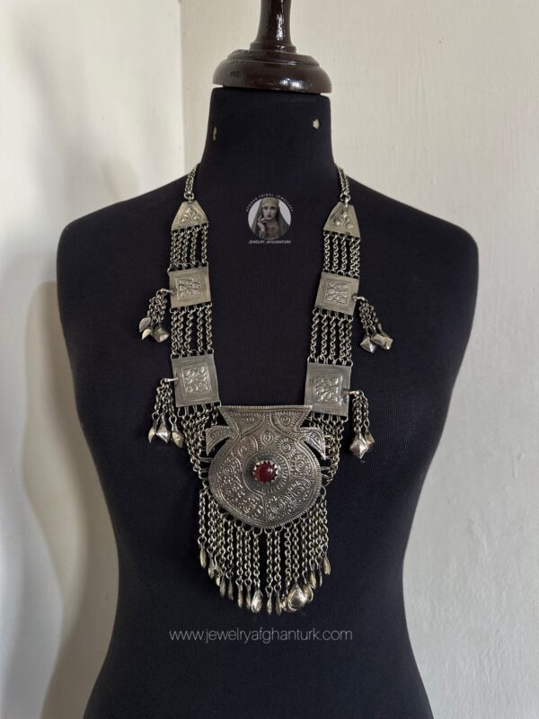 Kashmiri necklace