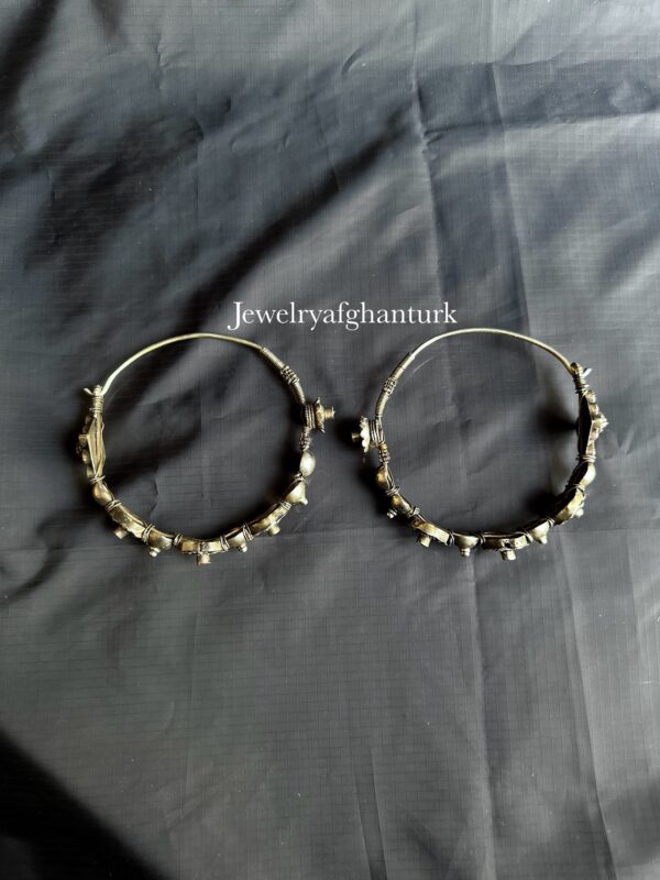 Vintage hoops earrings - Image 2