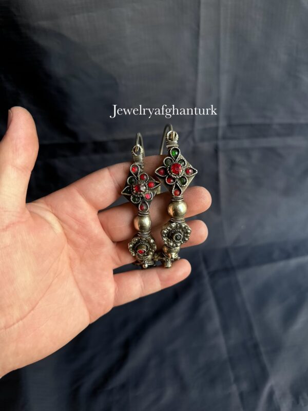 Vintage hoops earrings - Image 3