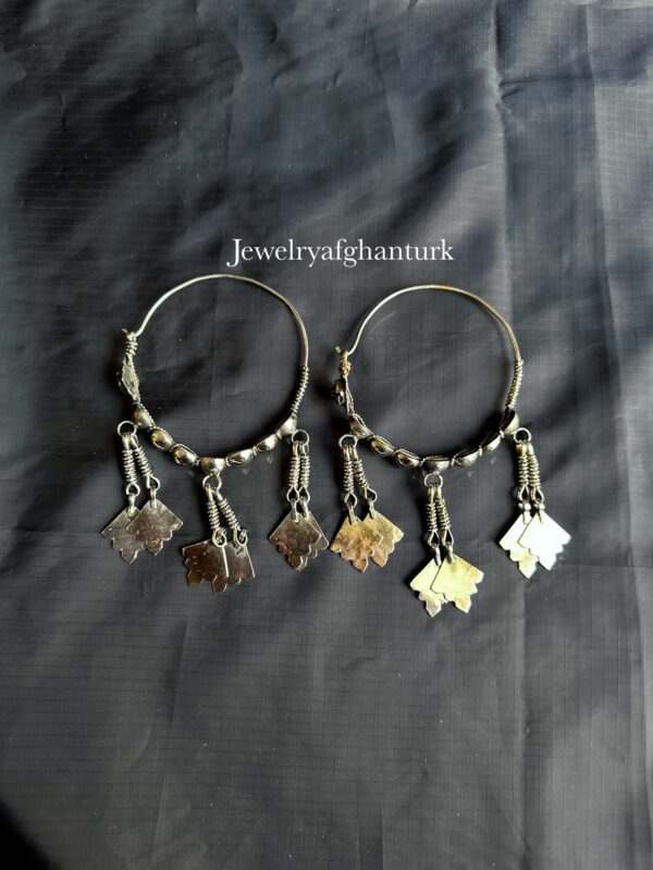 Vintage hoops earrings