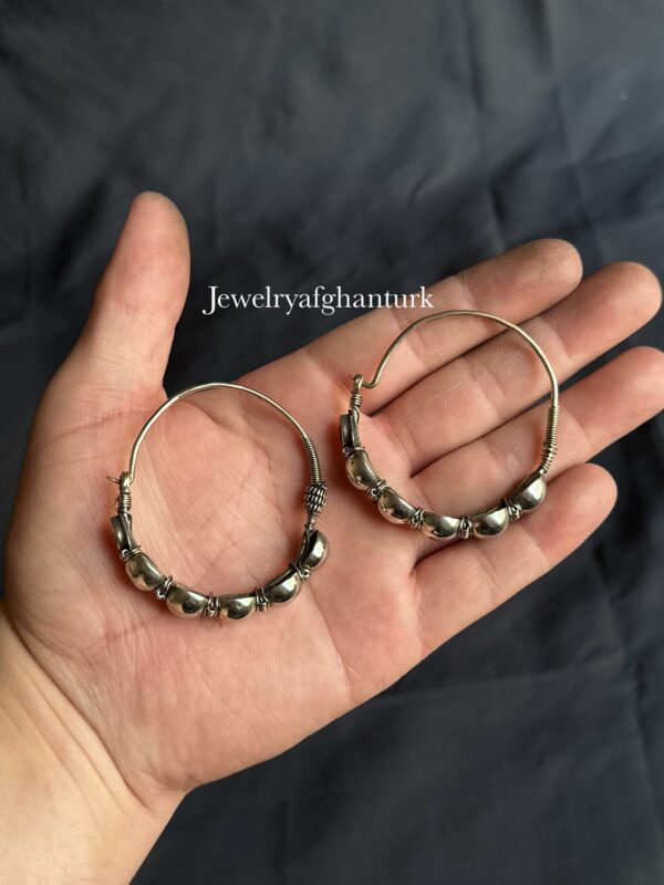Vintage hoops earrings - Image 2