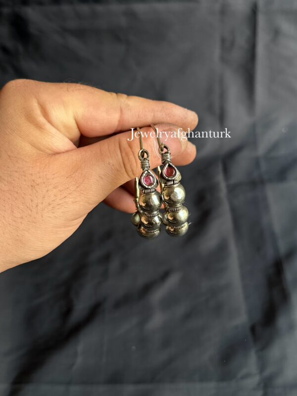 Vintage hoops earrings - Image 3