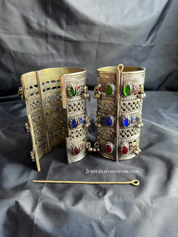 Vintage kuchi Hand bracelet - Image 2