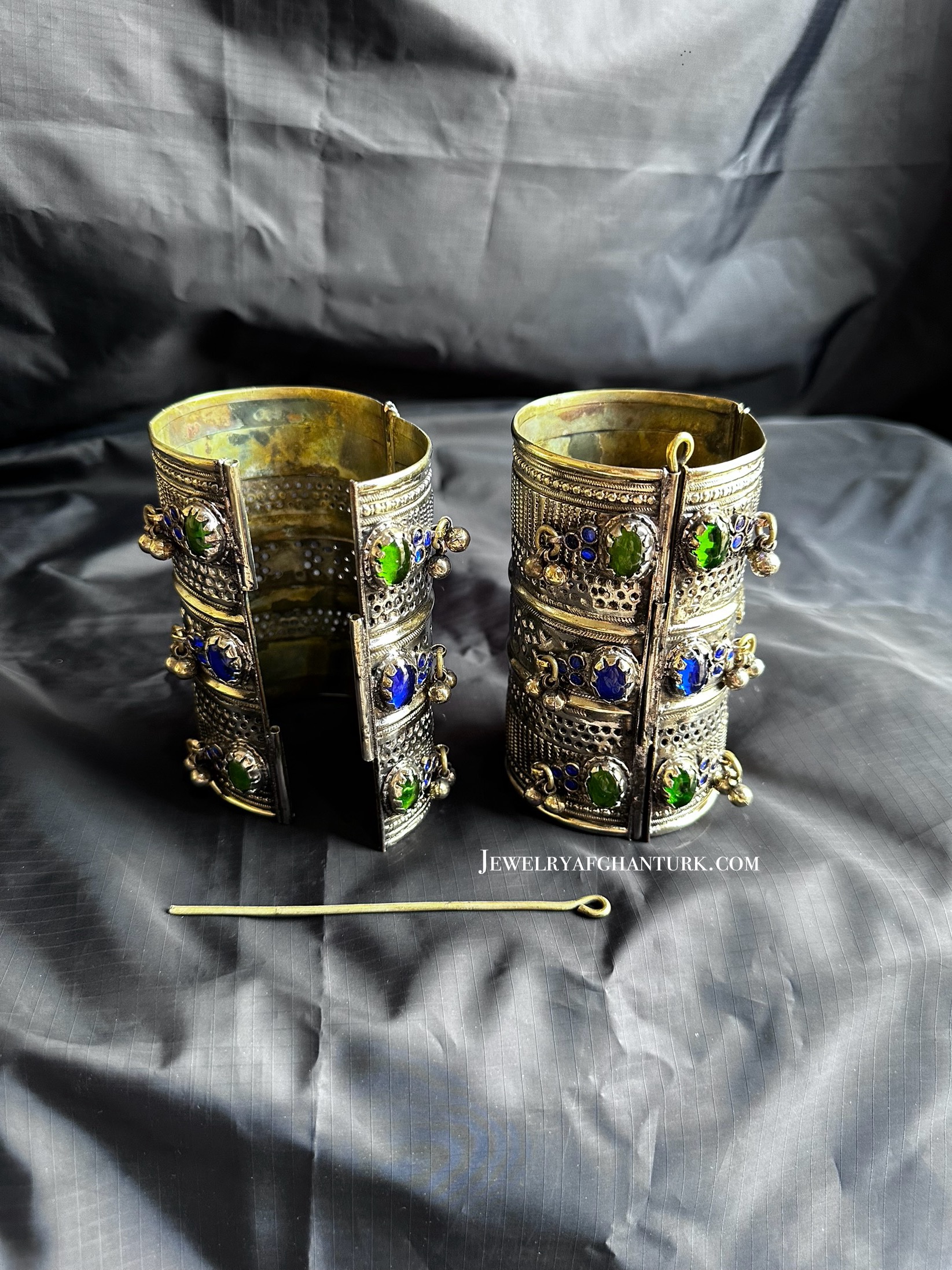 Vintage kuchi Hand bracelet - Image 3