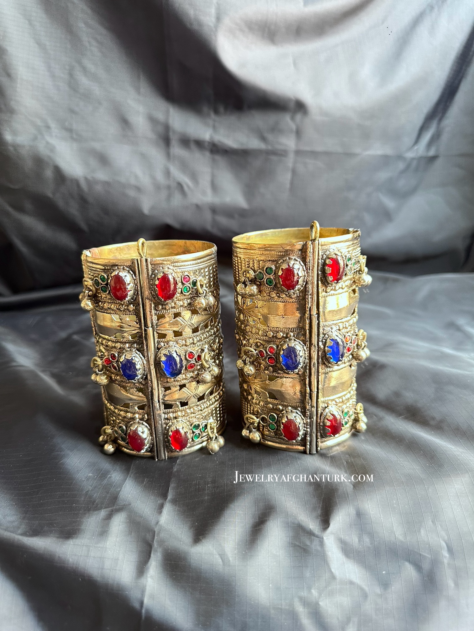 Vintage kuchi Hand bracelet