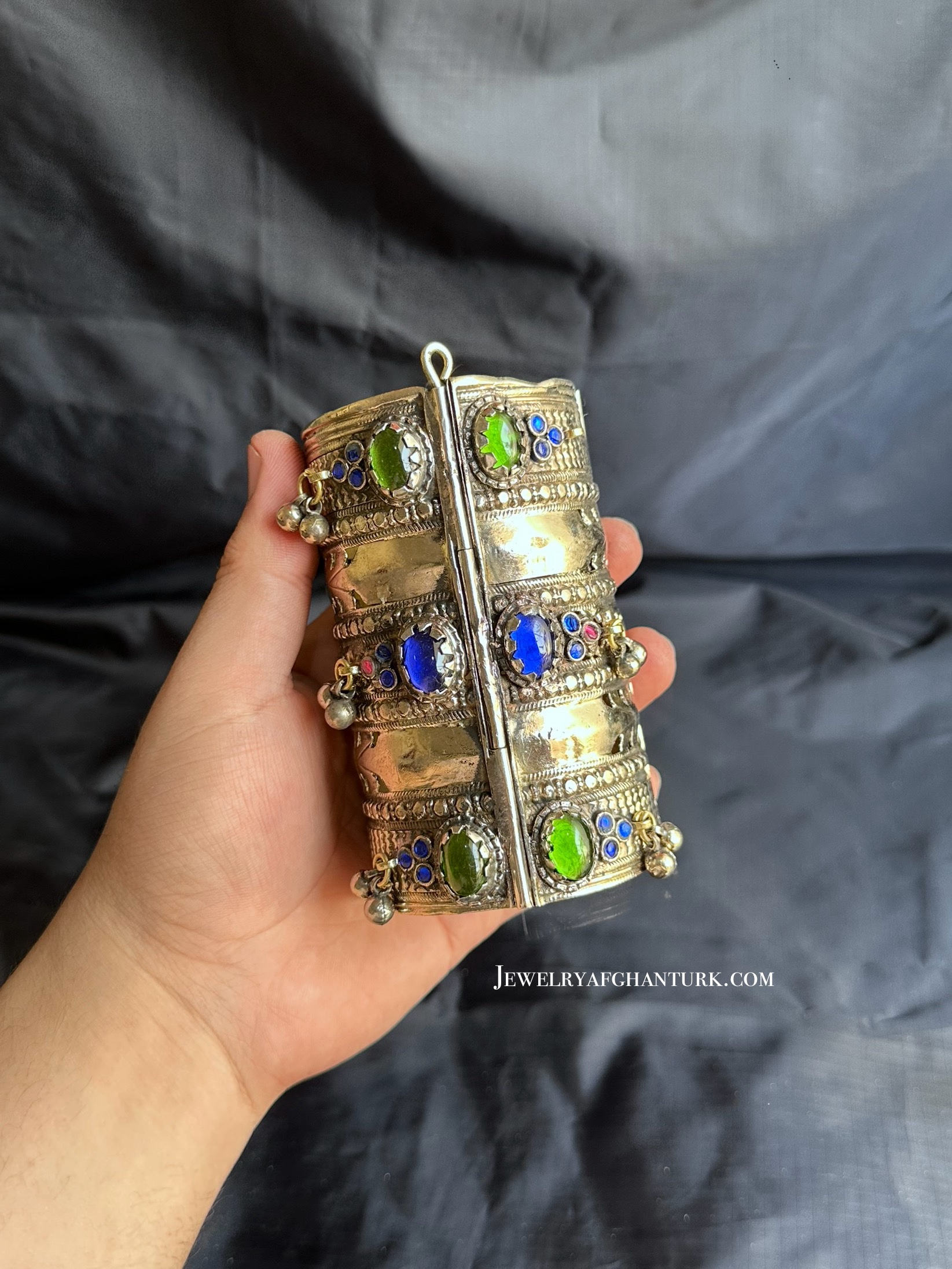 Vintage kuchi Hand bracelet