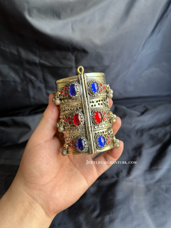 Vintage kuchi Hand bracelet