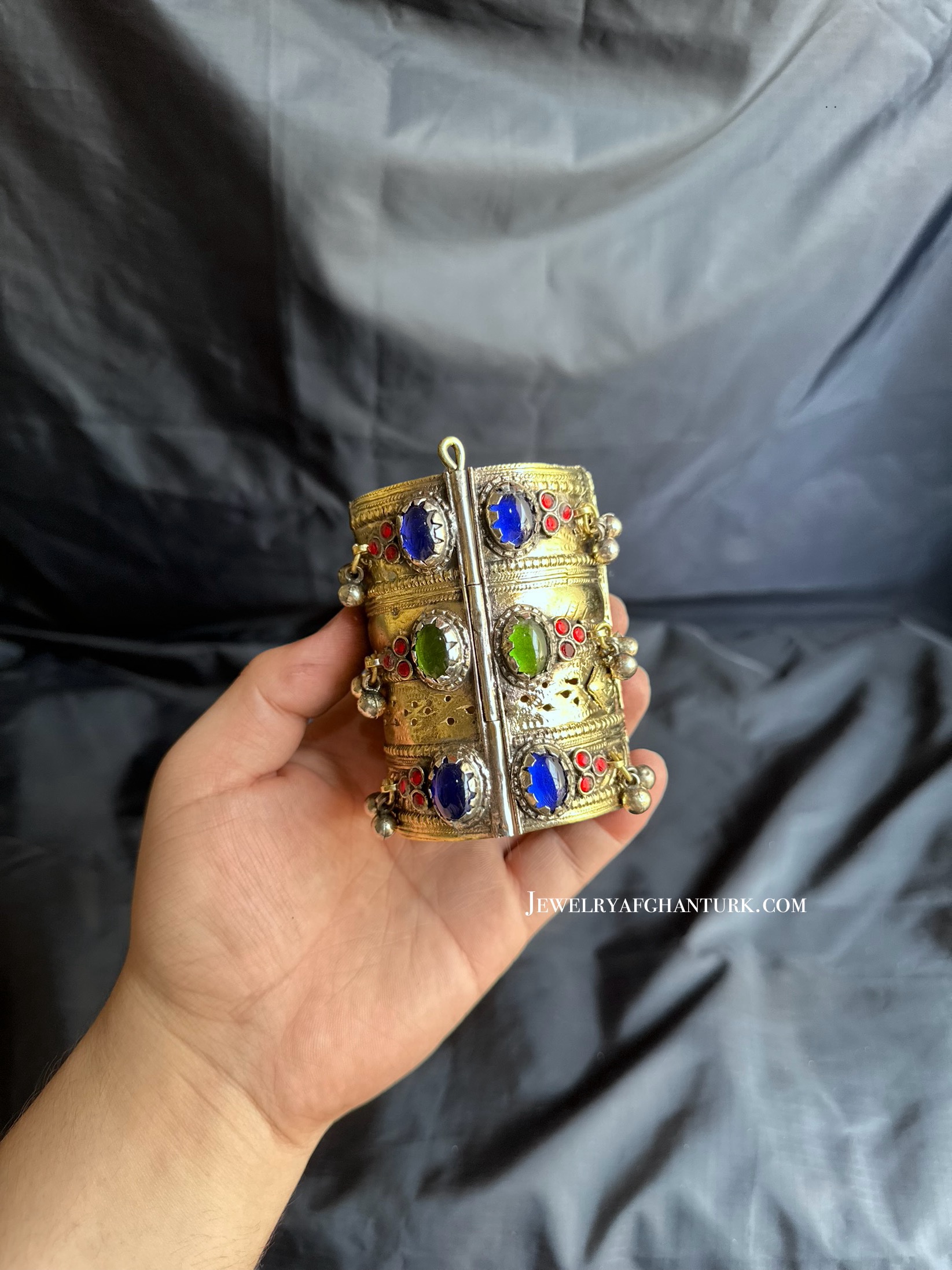Vintage kuchi Hand bracelet