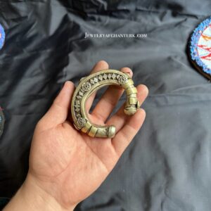 Vintage hand cuff