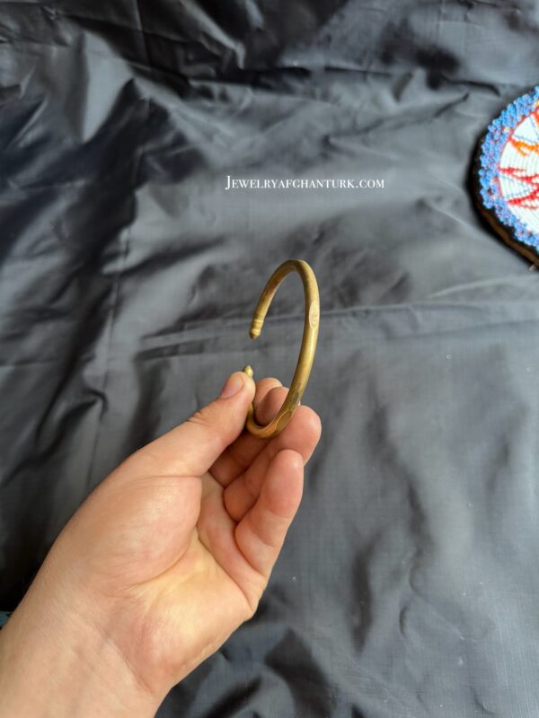 Vintage hand cuff - Image 2