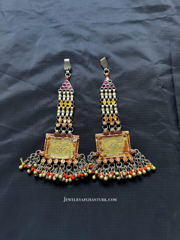 Vintage Earrings / side head pieces